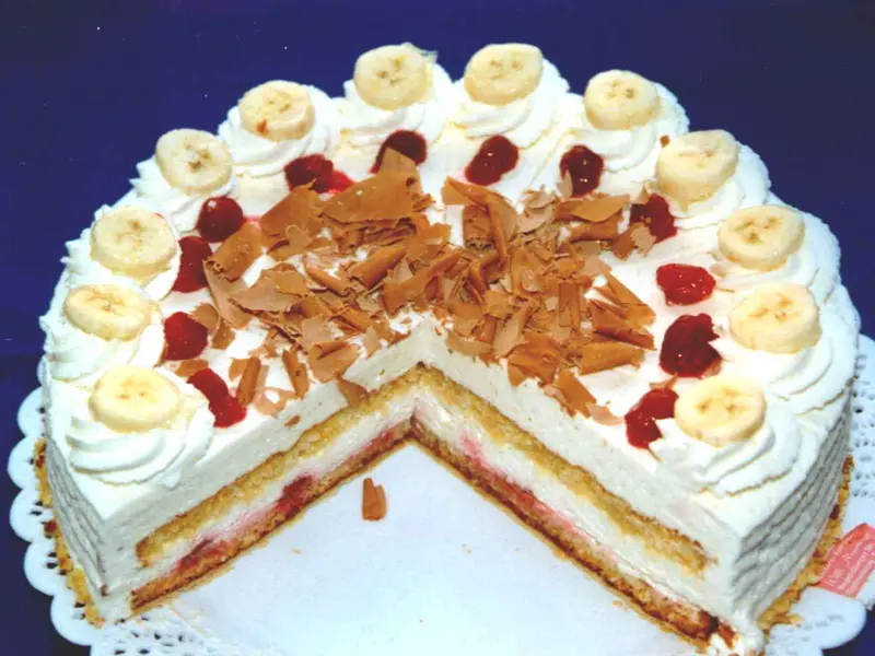Bananensahnetorte